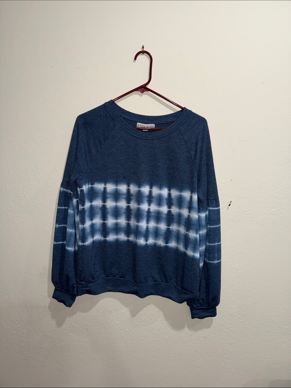 Knox Rose Navy and White Tie-Dye Pullover Sweatshirt